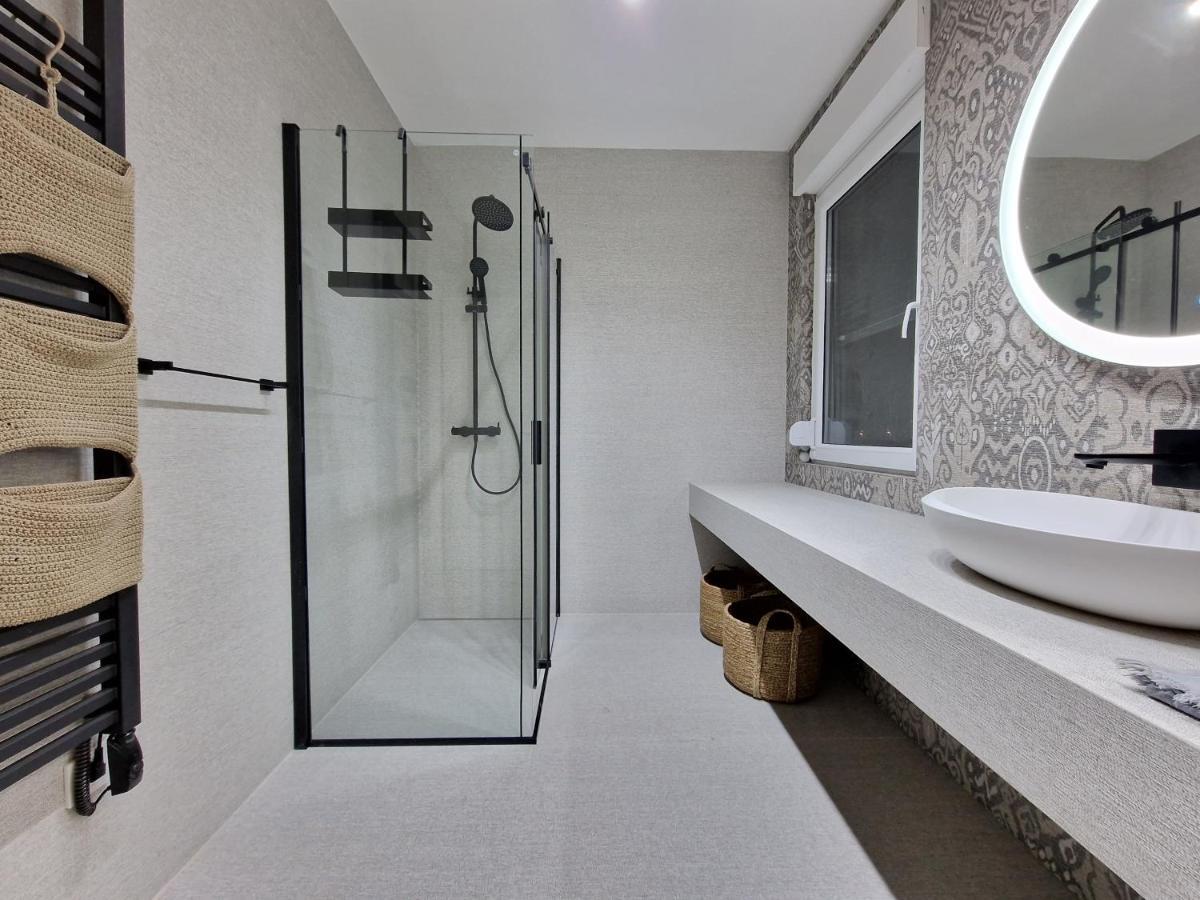 Seahouse By Jelena Apartment Бибине Екстериор снимка